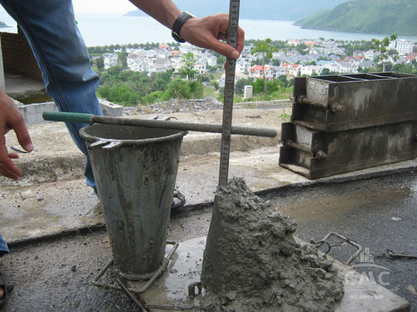 Kiểm Tra Độ Sụt Bê Tông