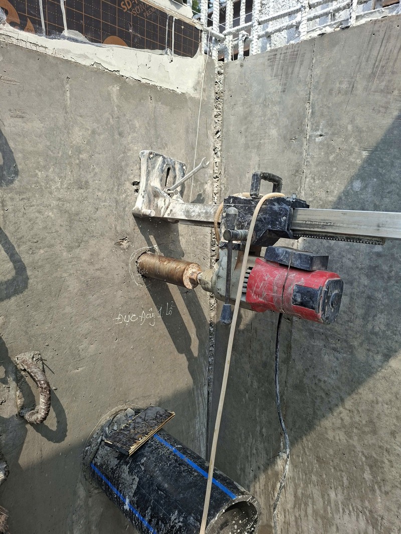 🏗️ Khoan Cắt Bê Tông TPHCM – Chuyên Nghiệp, Giá Rẻ, Không Rung Lắc! #TOP1