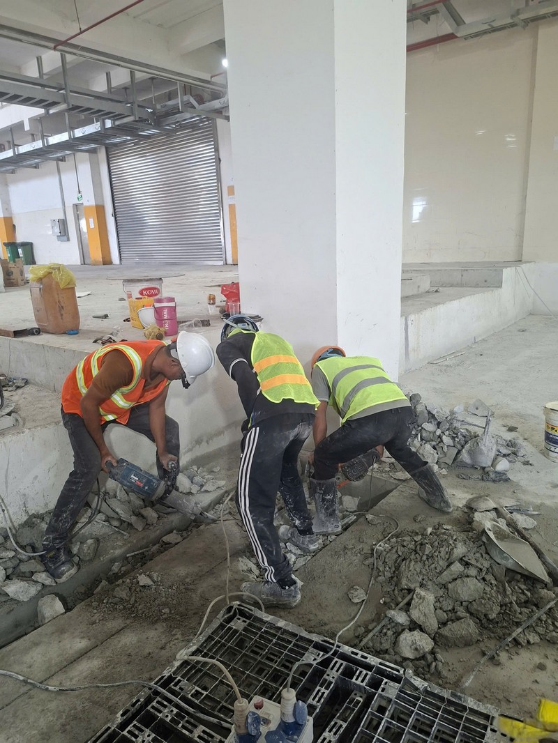 Công ty Phá dỡ Công trình Quận 7 - Chuyên nghiệp & Mặt bằng sạch