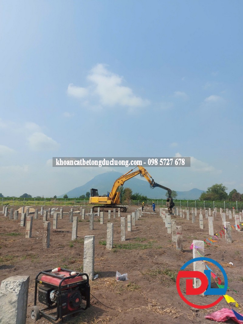 Công ty Phá dỡ Công trình Quận 7 - Chuyên nghiệp & Mặt bằng sạch