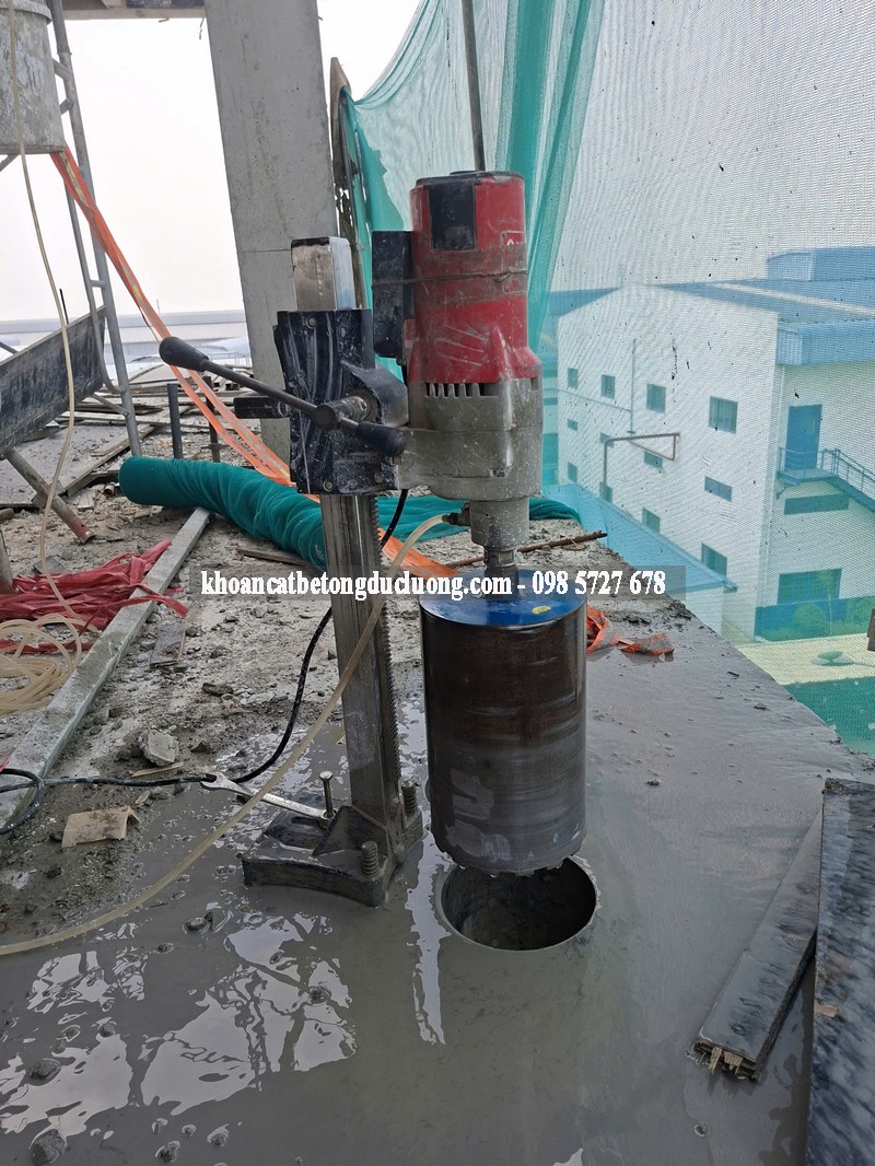 Dịch Vụ Khoan Rút Lõi Bê Tông Bình Dương - Thi Công Nhanh, Giá Rẻ