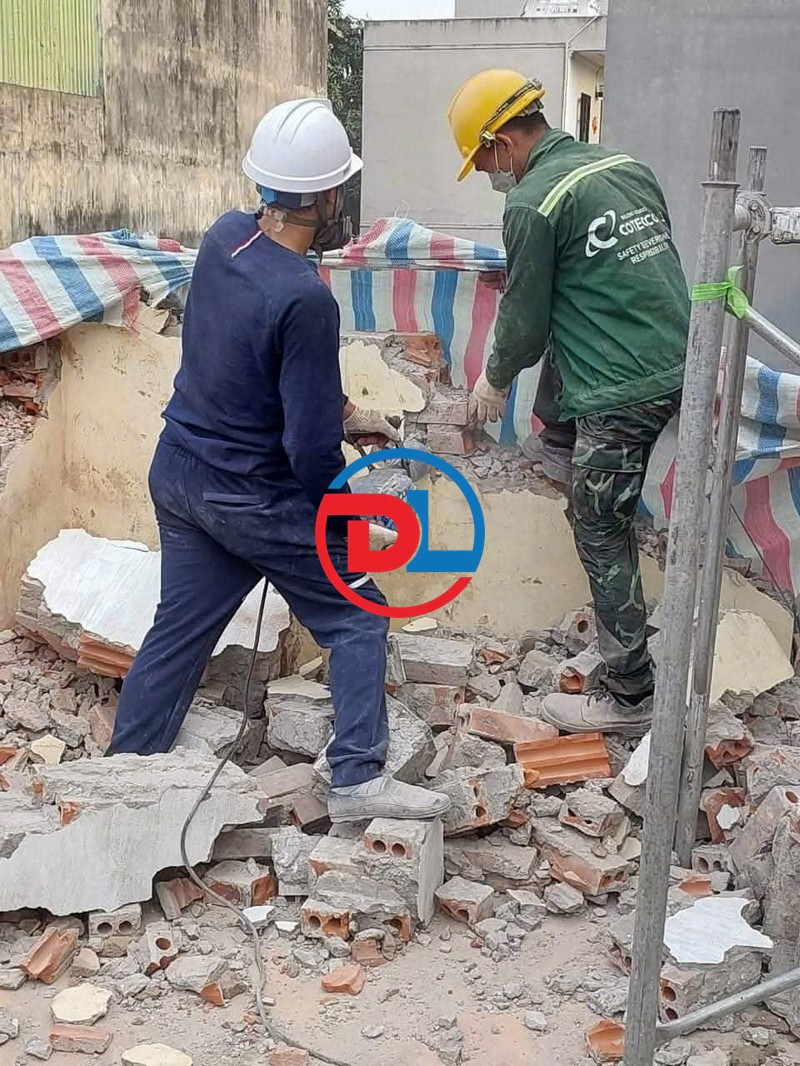Dịch Vụ Phá Dỡ Nhà Xưởng Tại Biên Hòa - Thi Công Nhanh, Sạch 100%