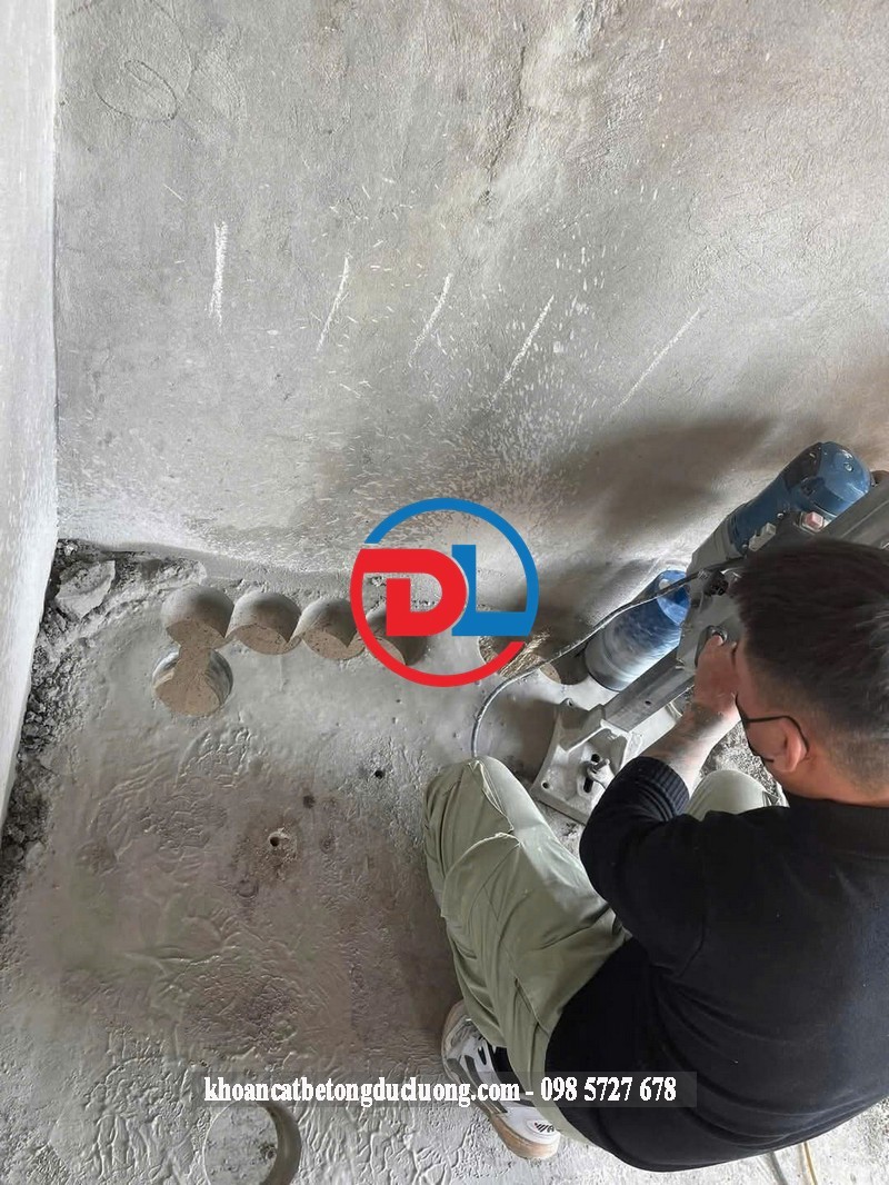Khoan rút lõi bê tông Củ Chi gấp, LH 098 5727 678 Mr Lương