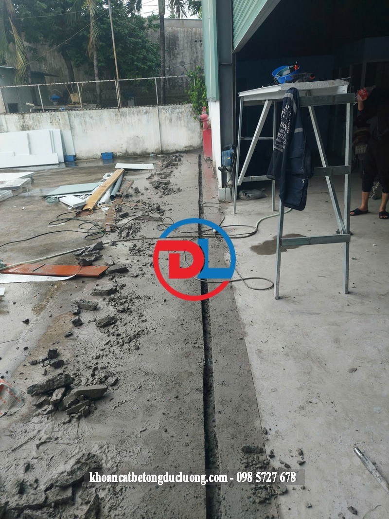 Khoan cắt bê tông Quận 1 gần đây 【098 5727 678 Mr Lương】