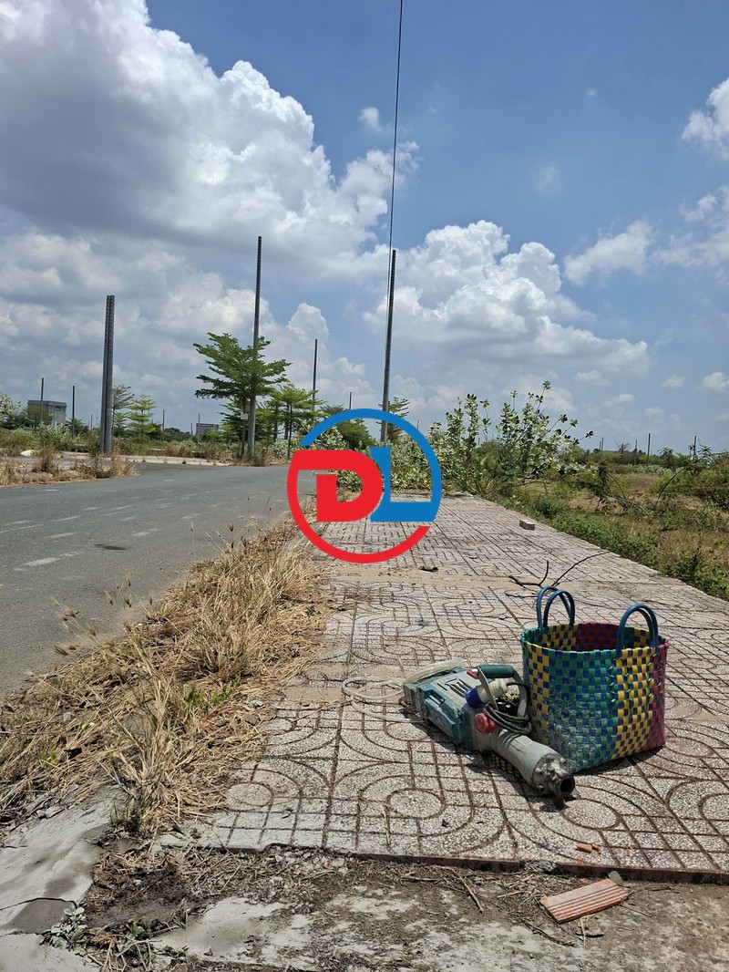 Khoan Cắt Bê Tông Nhơn Trạch Giá Tốt Nhất - Máy Móc Hiện Đại