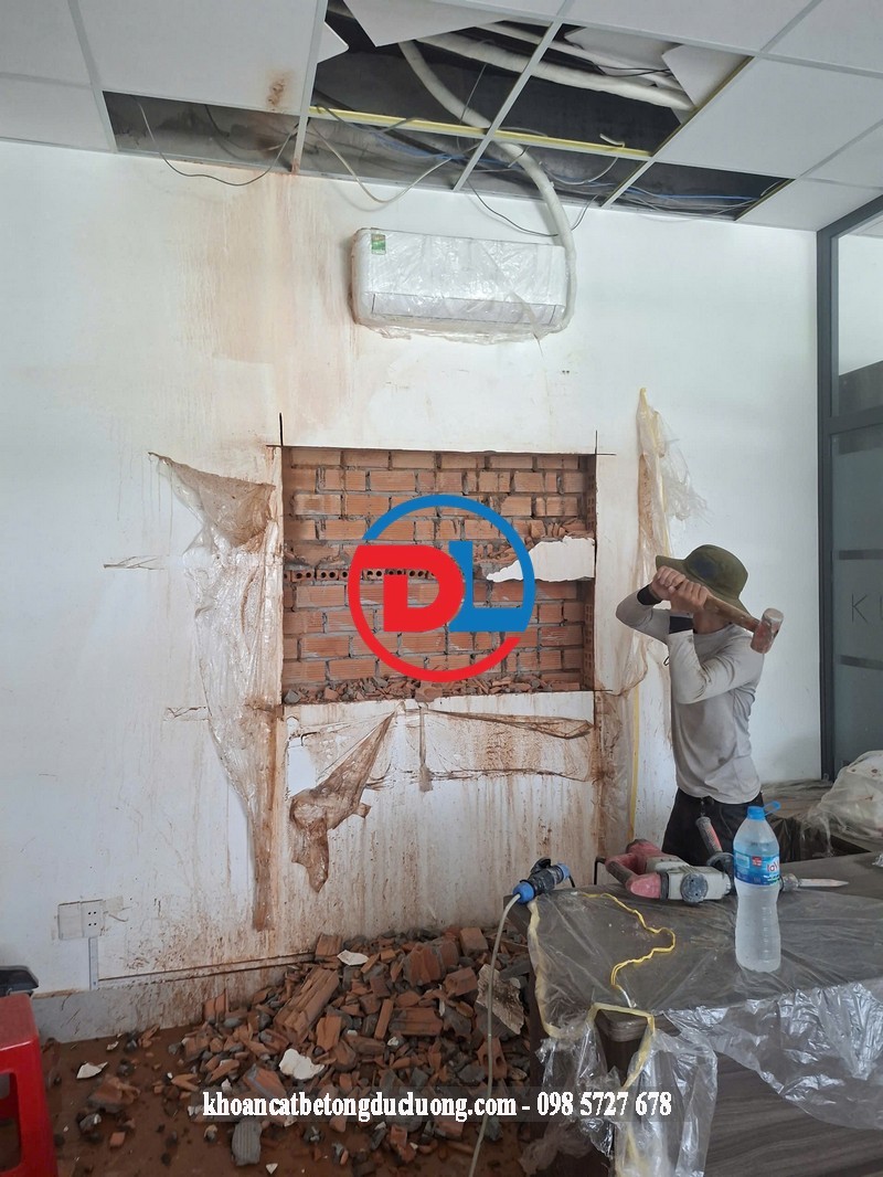 Khoan Cắt Bê Tông Quận Tân Bình - Thi Công Kết Cấu Dày Bằng Máy